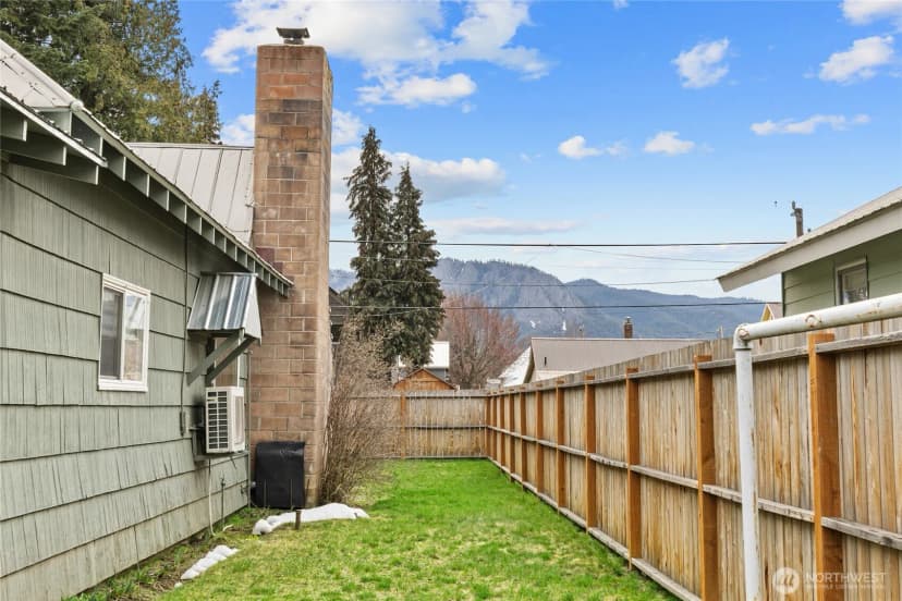 Property photo for 115 E Third Street, Cle Elum photo 26