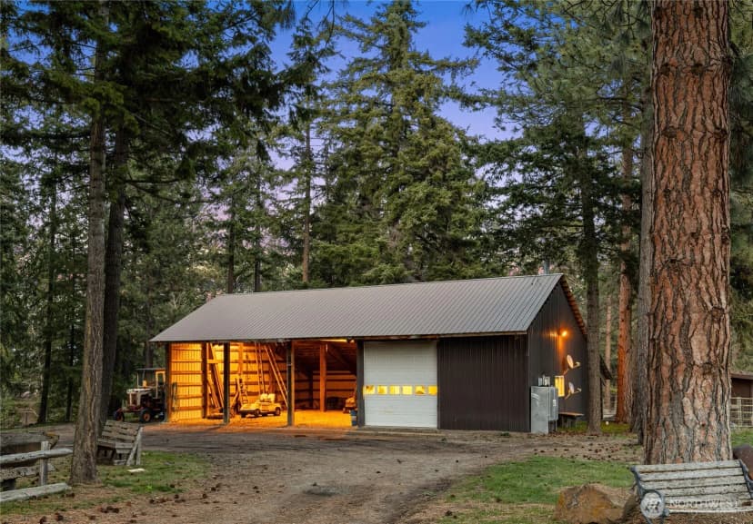 Property photo for 6160 Upper Peoh Point Rd. #rd., Cle Elum photo 19