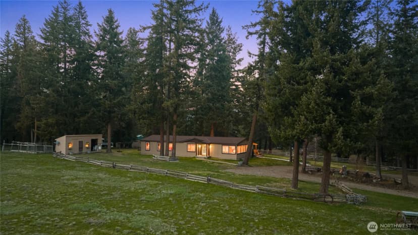 Property photo for 6160 Upper Peoh Point Rd. #rd., Cle Elum photo 27