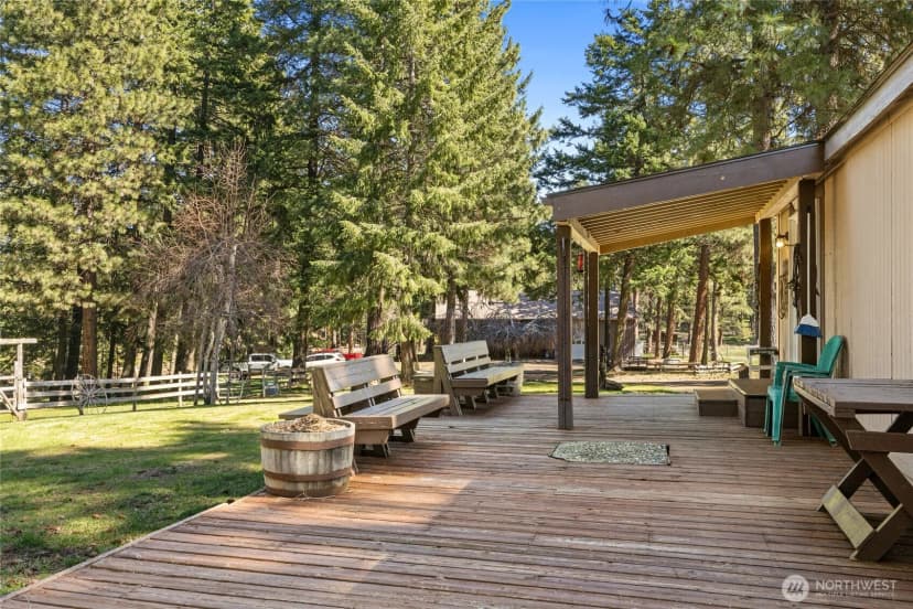 Property photo for 6160 Upper Peoh Point Rd. #rd., Cle Elum photo 18