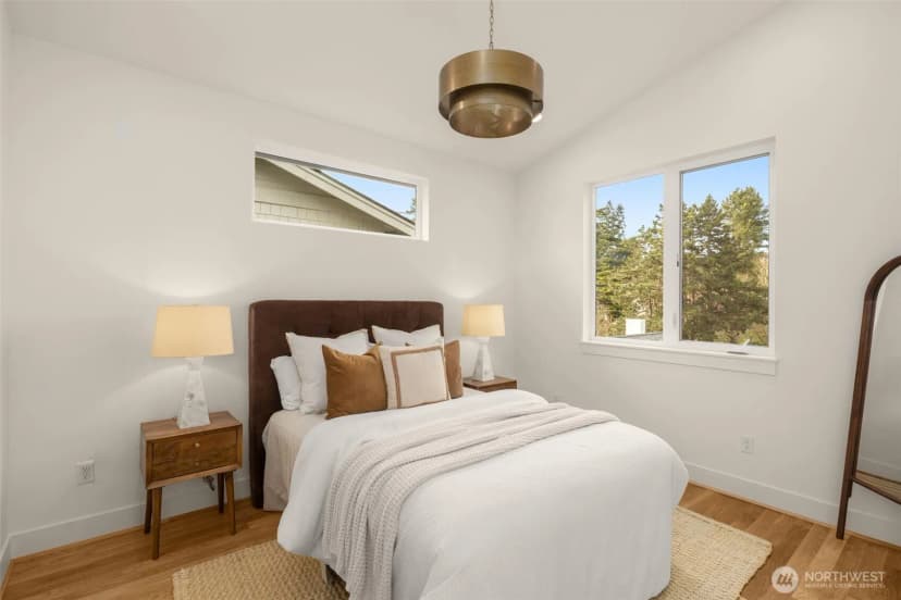 Property photo for 2844 35th Avenue W #b, Seattle photo 14