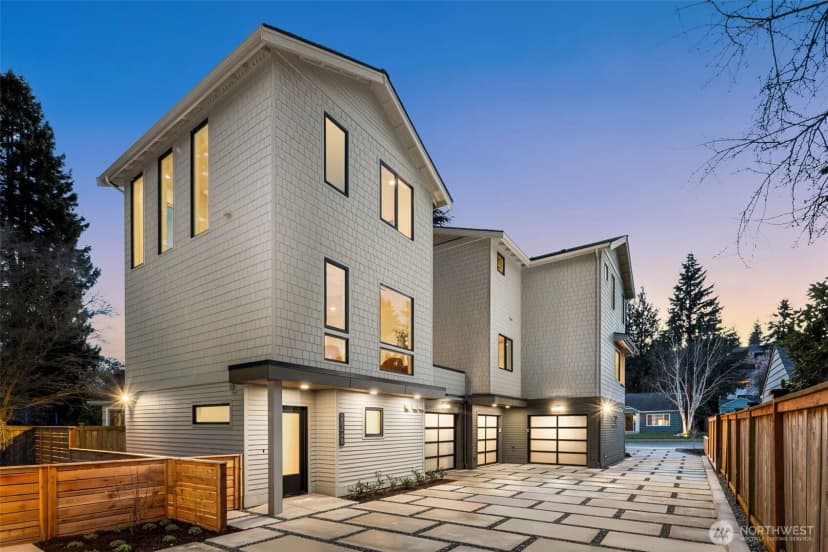 Property photo for 2844 35th Avenue W #b, Seattle photo 3