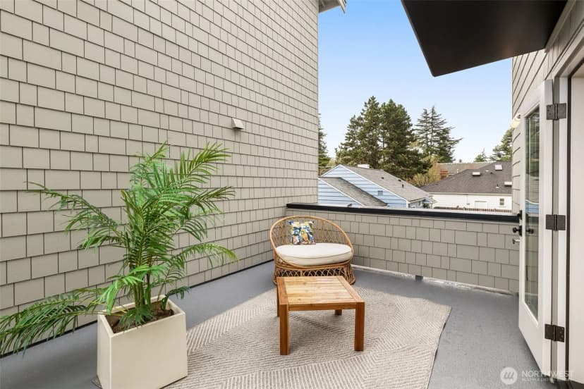 Property photo for 2844 35th Avenue W #b, Seattle photo 18