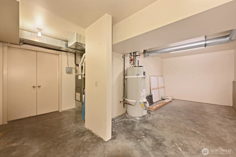 Property photo for 5727 33rd Avenue Ne, Seattle photo 26