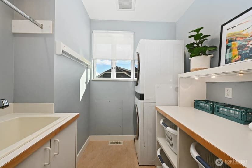 Property photo for 5727 33rd Avenue Ne, Seattle photo 22