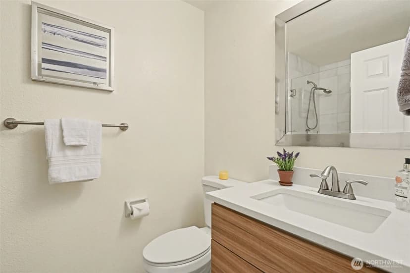 Property photo for 3105 130th Place Ne, Bellevue photo 18