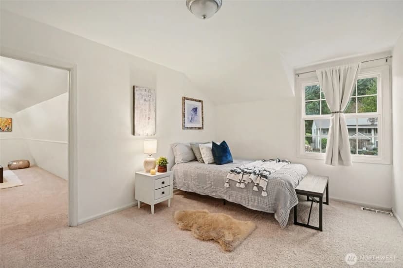 Property photo for 3105 130th Place Ne, Bellevue photo 28