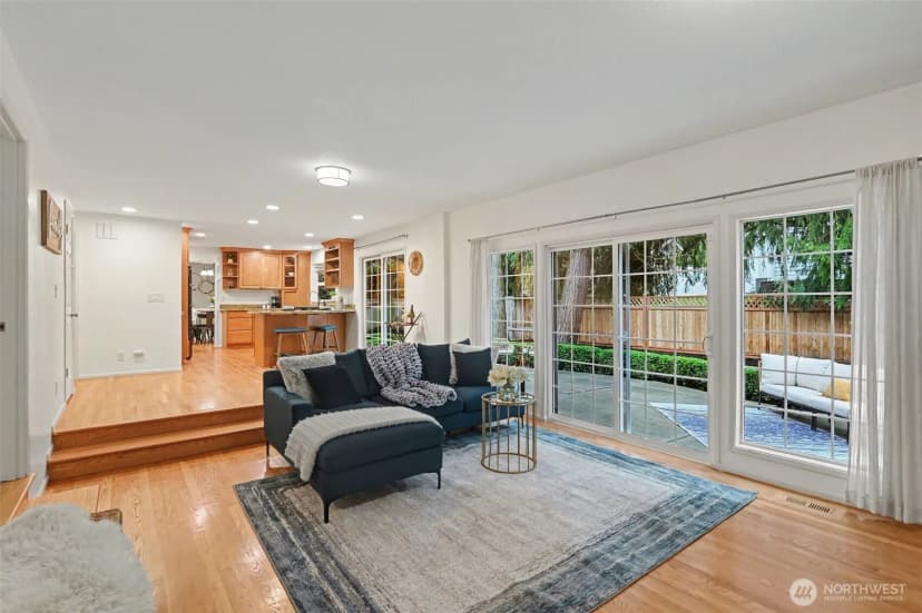 Property photo for 3105 130th Place Ne, Bellevue photo 13