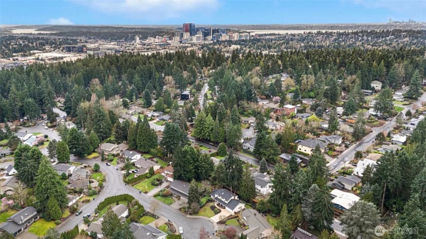Property photo for 3105 130th Place Ne, Bellevue photo 37
