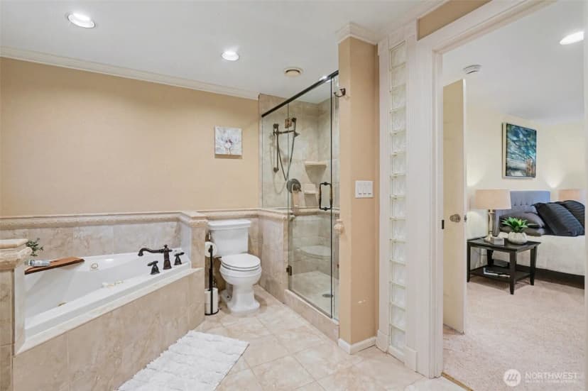 Property photo for 3105 130th Place Ne, Bellevue photo 24