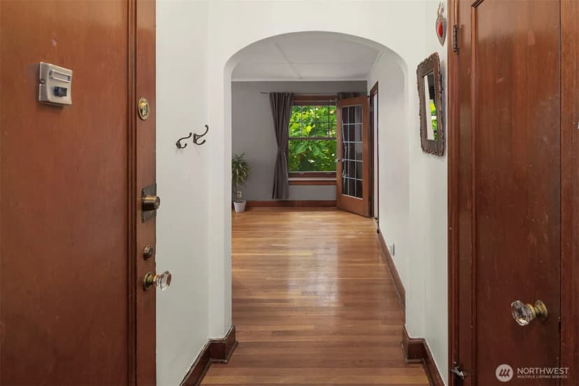 Property photo for 408 Bellevue Ave E #306, Seattle photo 14