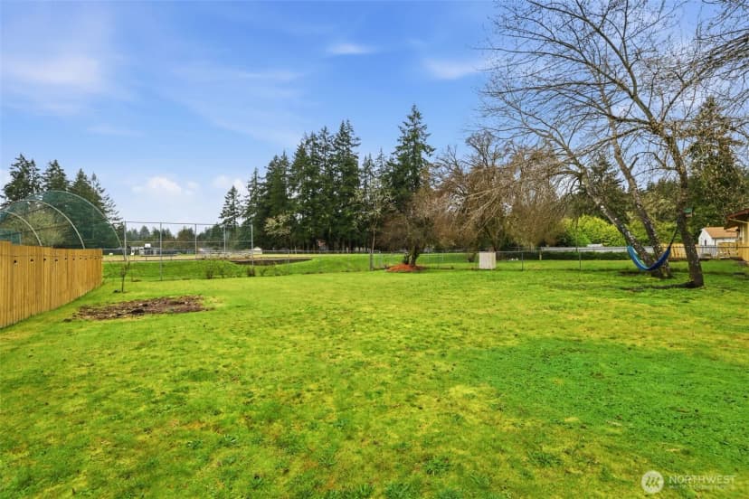 Property photo for 11606 Military Rd Sw, Lakewood photo 24