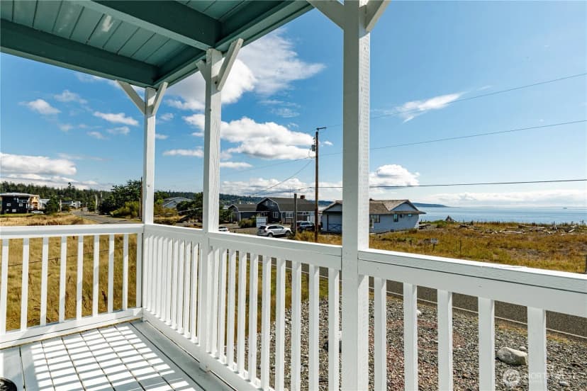 Property photo for 238 Keystone Avenue, Coupeville photo 5
