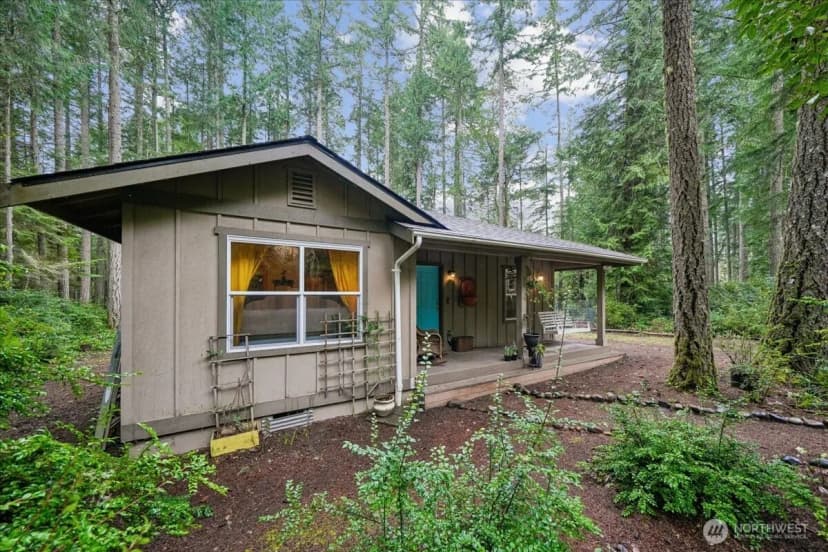 Property photo for 8918 129th Avenue Ct, Anderson Island photo 3
