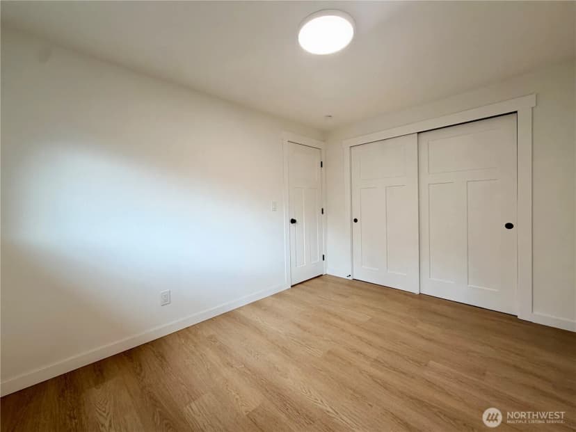 Property photo for 8401 112th Street Sw, Lakewood photo 34
