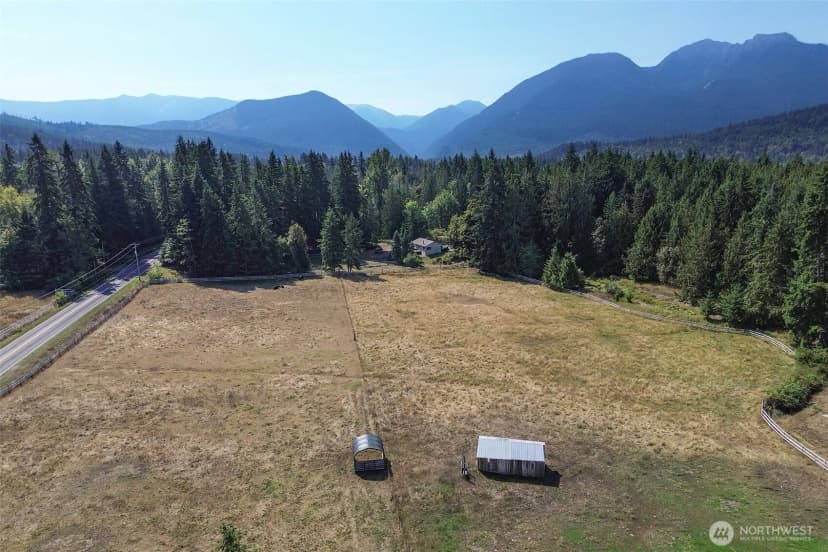 Property photo for 3634 Deer Park Street Ct, Port Angeles photo 39
