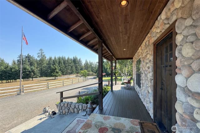 Property photo for 3634 Deer Park Street Ct, Port Angeles photo 5