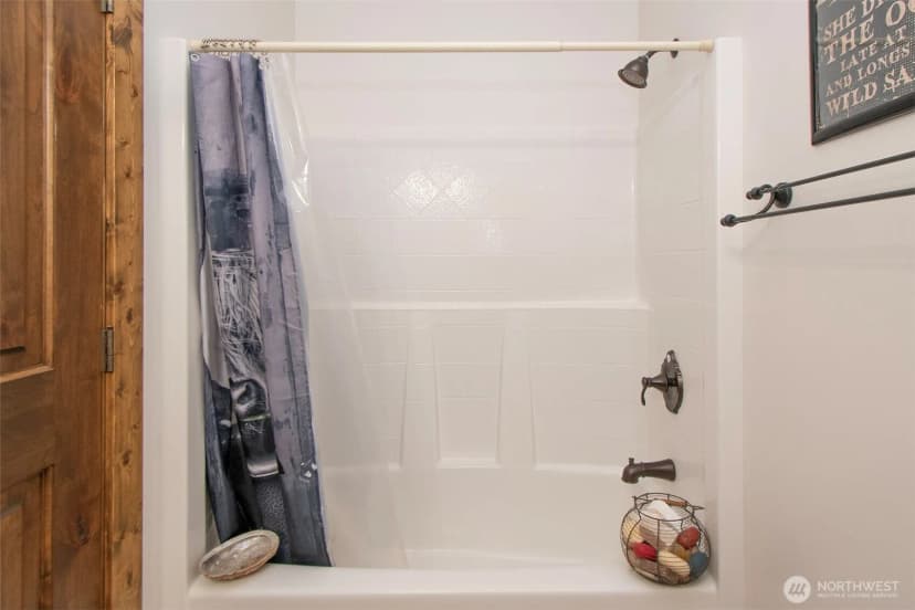 Property photo for 3634 Deer Park Street Ct, Port Angeles photo 26