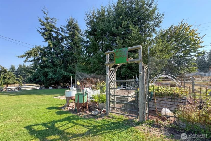 Property photo for 3634 Deer Park Street Ct, Port Angeles photo 34