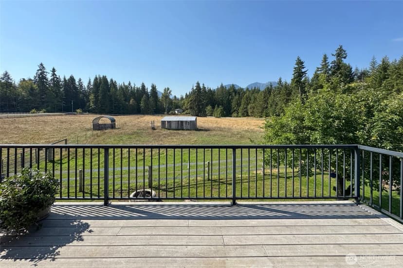 Property photo for 3634 Deer Park Street Ct, Port Angeles photo 15
