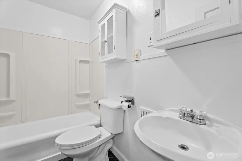 Property photo for 540 S Concord Street, Seattle photo 13