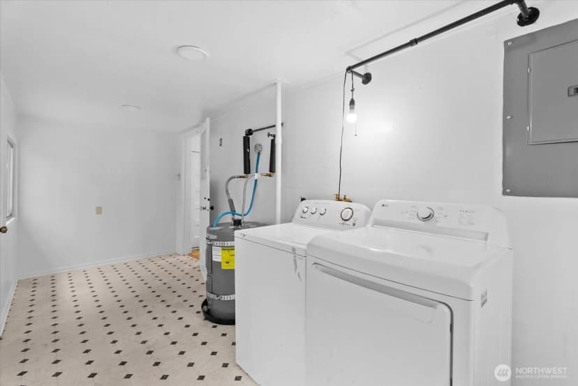 Property photo for 540 S Concord Street, Seattle photo 12