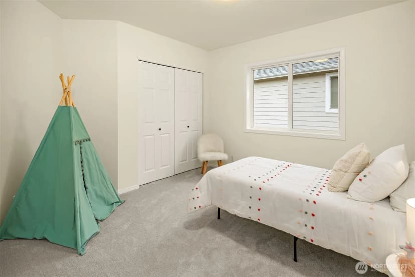 Property photo for 22930 Se 27th Court, Sammamish photo 31