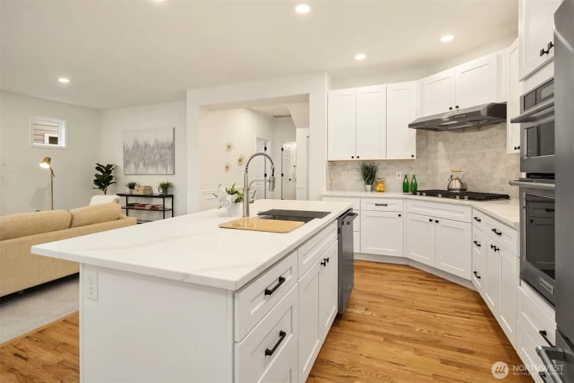 Property photo for 22930 Se 27th Court, Sammamish photo 14