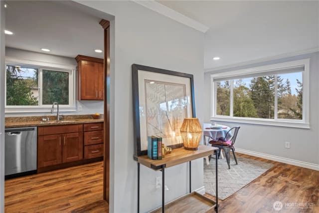 Property photo for 1123 Sw 144 Street, Burien photo 3
