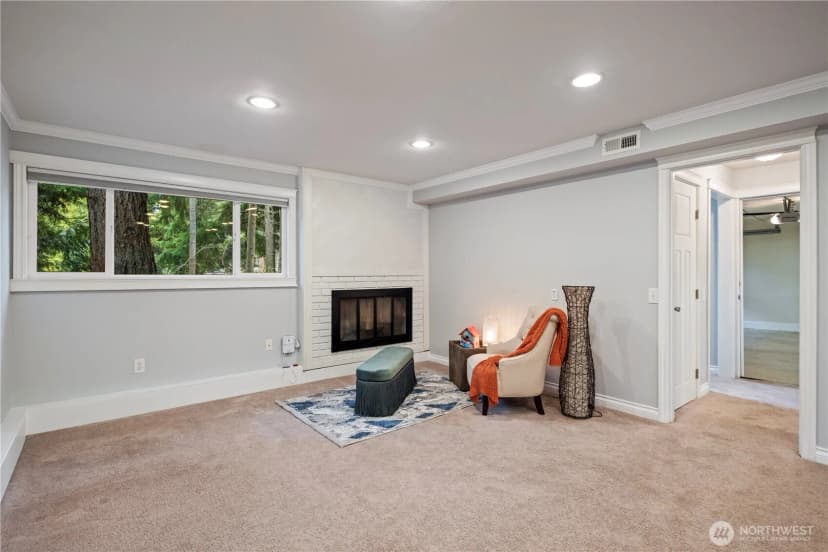 Property photo for 1123 Sw 144 Street, Burien photo 17
