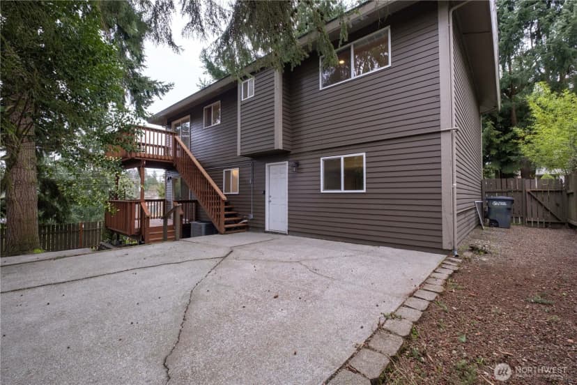Property photo for 1123 Sw 144 Street, Burien photo 22