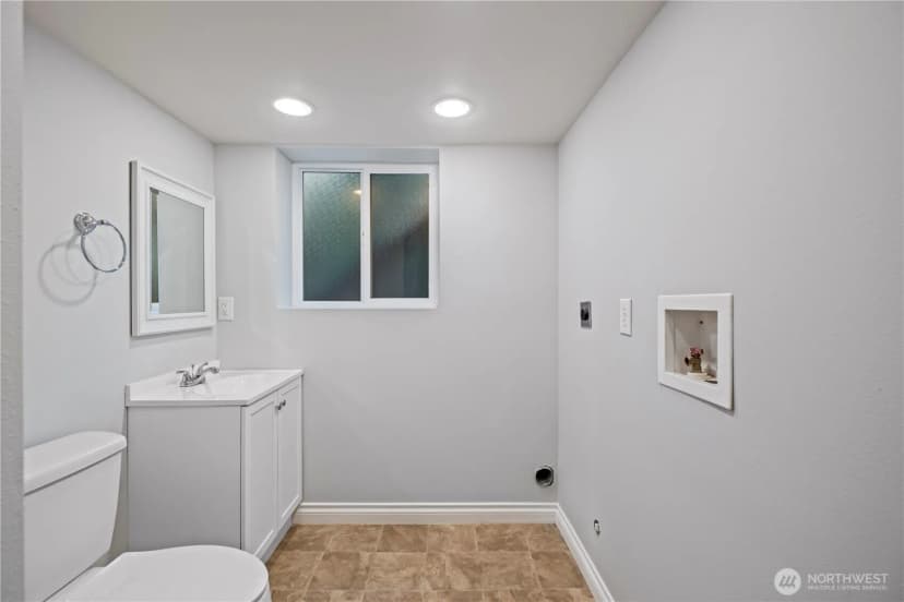 Property photo for 1123 Sw 144 Street, Burien photo 19