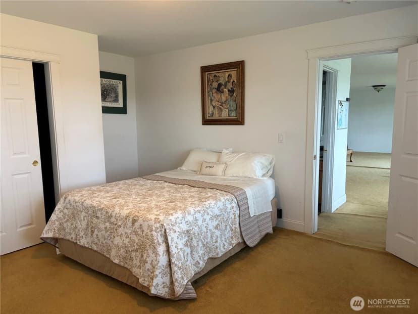 Property photo for 4111 R Avenue, Anacortes photo 33