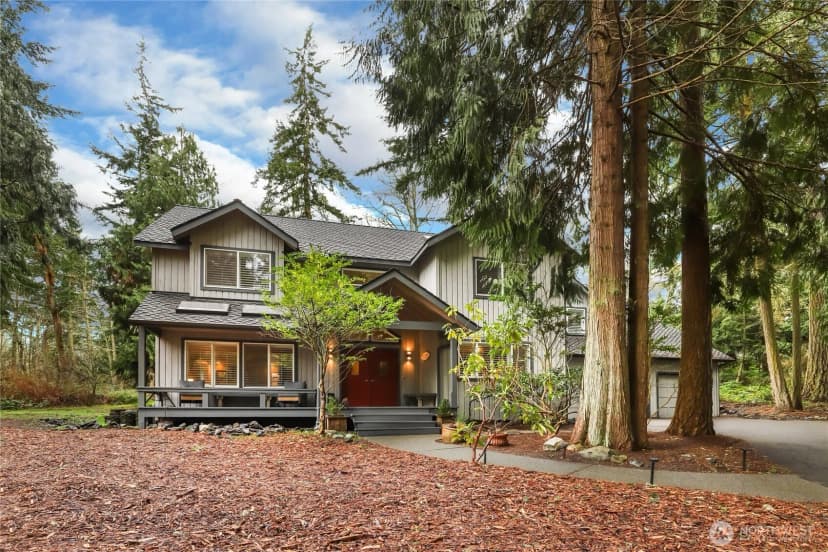 Property photo for 211 Baycliff Drive, Port Townsend