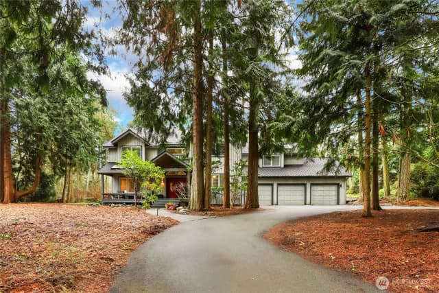 Property photo for 211 Baycliff Drive, Port Townsend photo 2