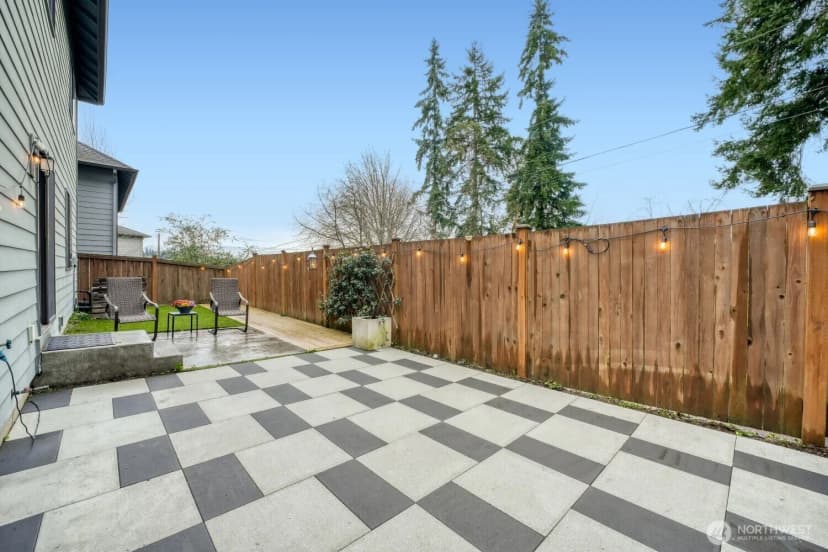 Property photo for 1900 240th Place Sw, Bothell photo 12