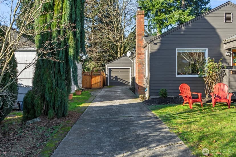 Property photo for 8053 16th Avenue Nw, Seattle photo 17