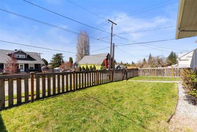 Property photo for 720 Pennsylvania Avenue, Bremerton photo 4