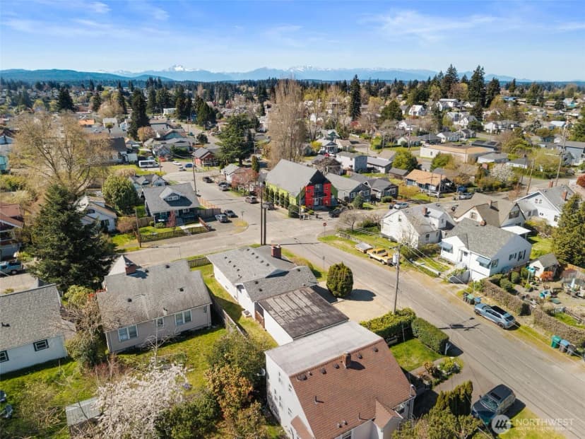 Property photo for 720 Pennsylvania Avenue, Bremerton photo 30