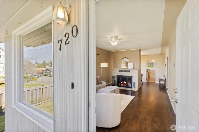 Property photo for 720 Pennsylvania Avenue, Bremerton photo 6
