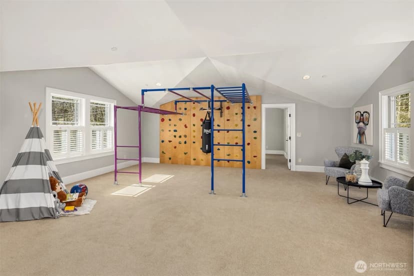 Property photo for 7020 92nd Avenue Se, Mercer Island photo 28