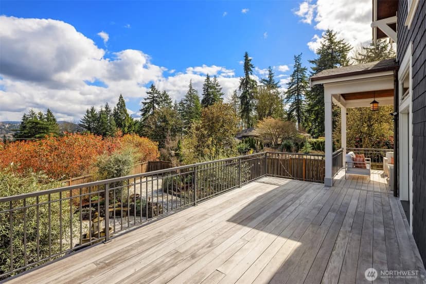 Property photo for 7020 92nd Avenue Se, Mercer Island photo 39