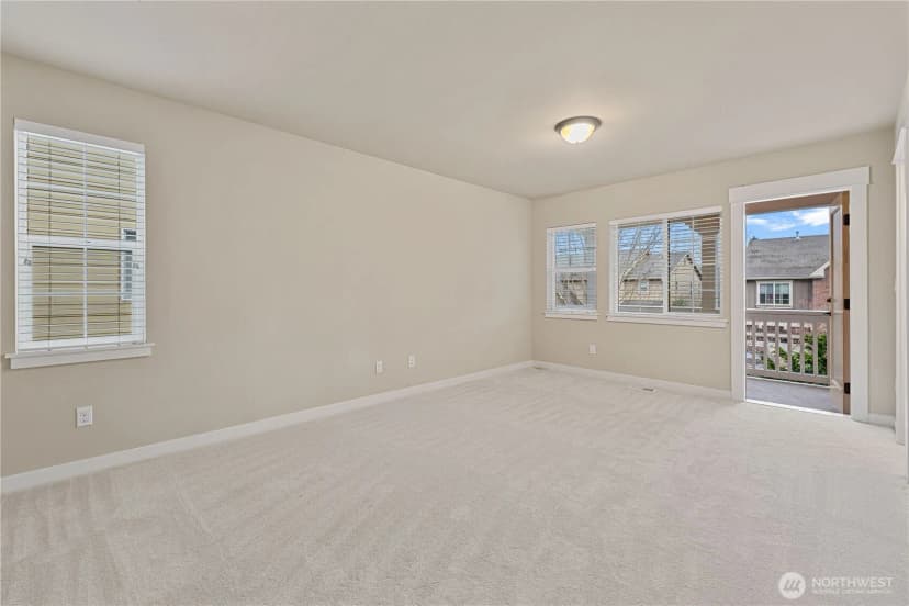 Property photo for 2819 102nd Place Ne, Bellevue photo 31