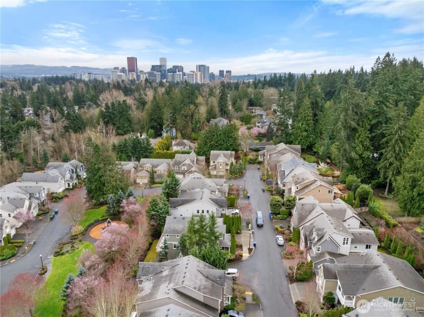 Property photo for 2819 102nd Place Ne, Bellevue photo 39