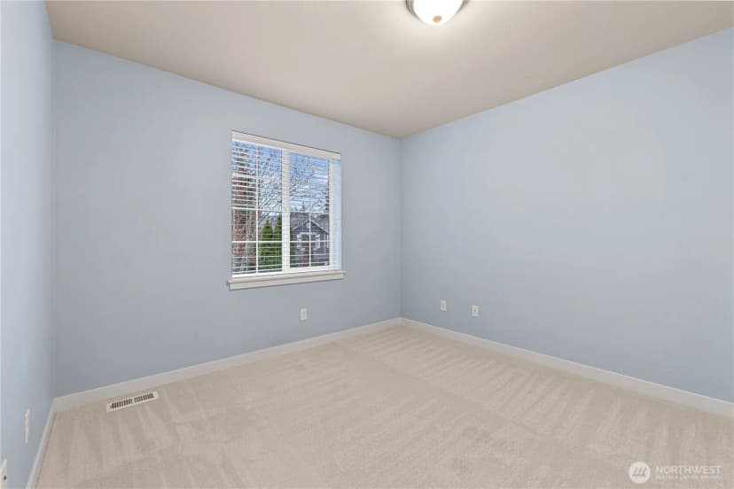 Property photo for 2819 102nd Place Ne, Bellevue photo 28