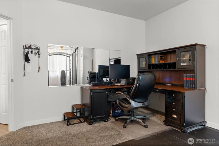 Property photo for 36427 2nd Avenue E, Roy photo 24
