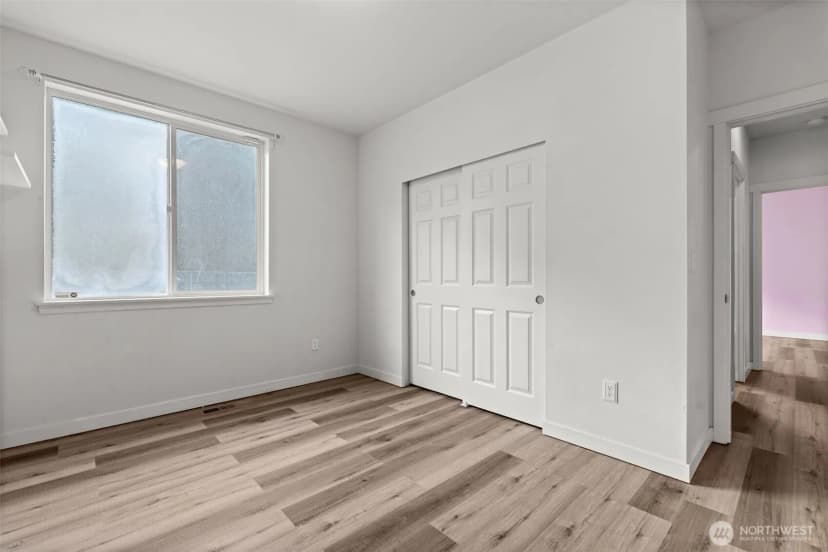 Property photo for 36427 2nd Avenue E, Roy photo 22