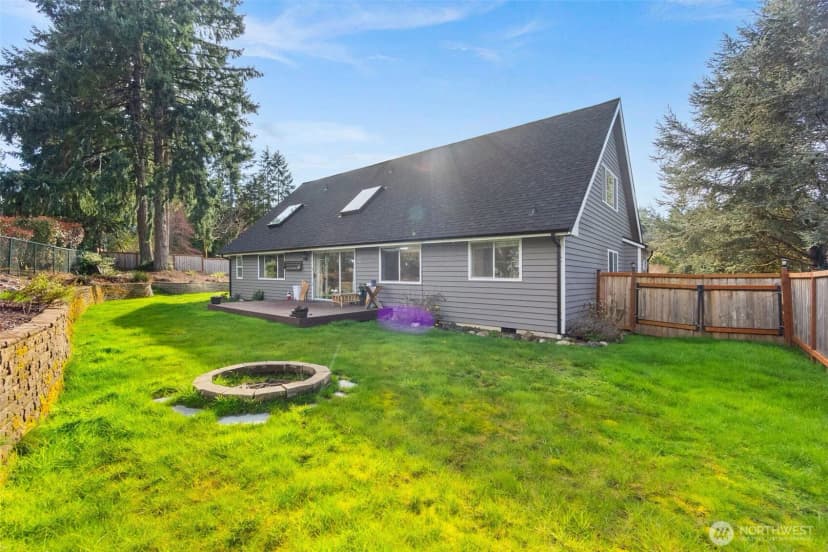 Property photo for 2308 Windjammer Court Nw, Olympia photo 6
