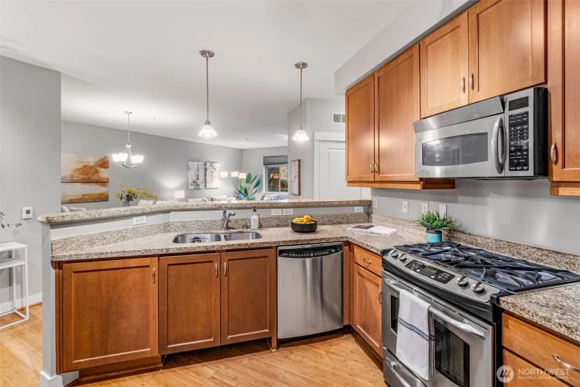 Property photo for 15700 116th Avenue Ne #102-a, Bothell photo 12