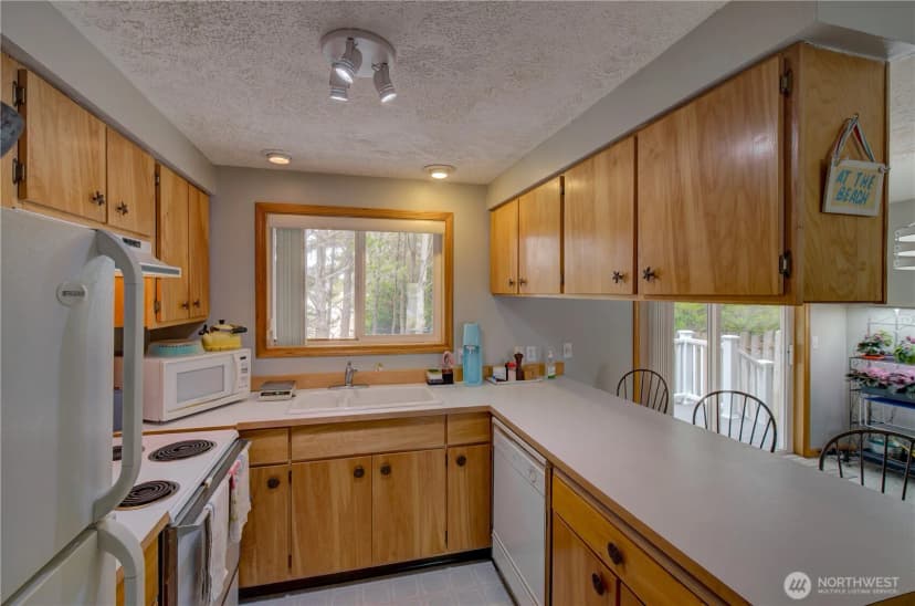 Property photo for 30505 H Street, Ocean Park photo 10